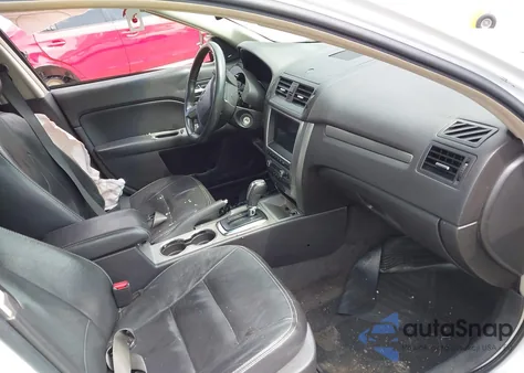 2011 Ford Fusion Hybrid z USA, uszkodzony, nr VIN 3FADP0L35BR271499